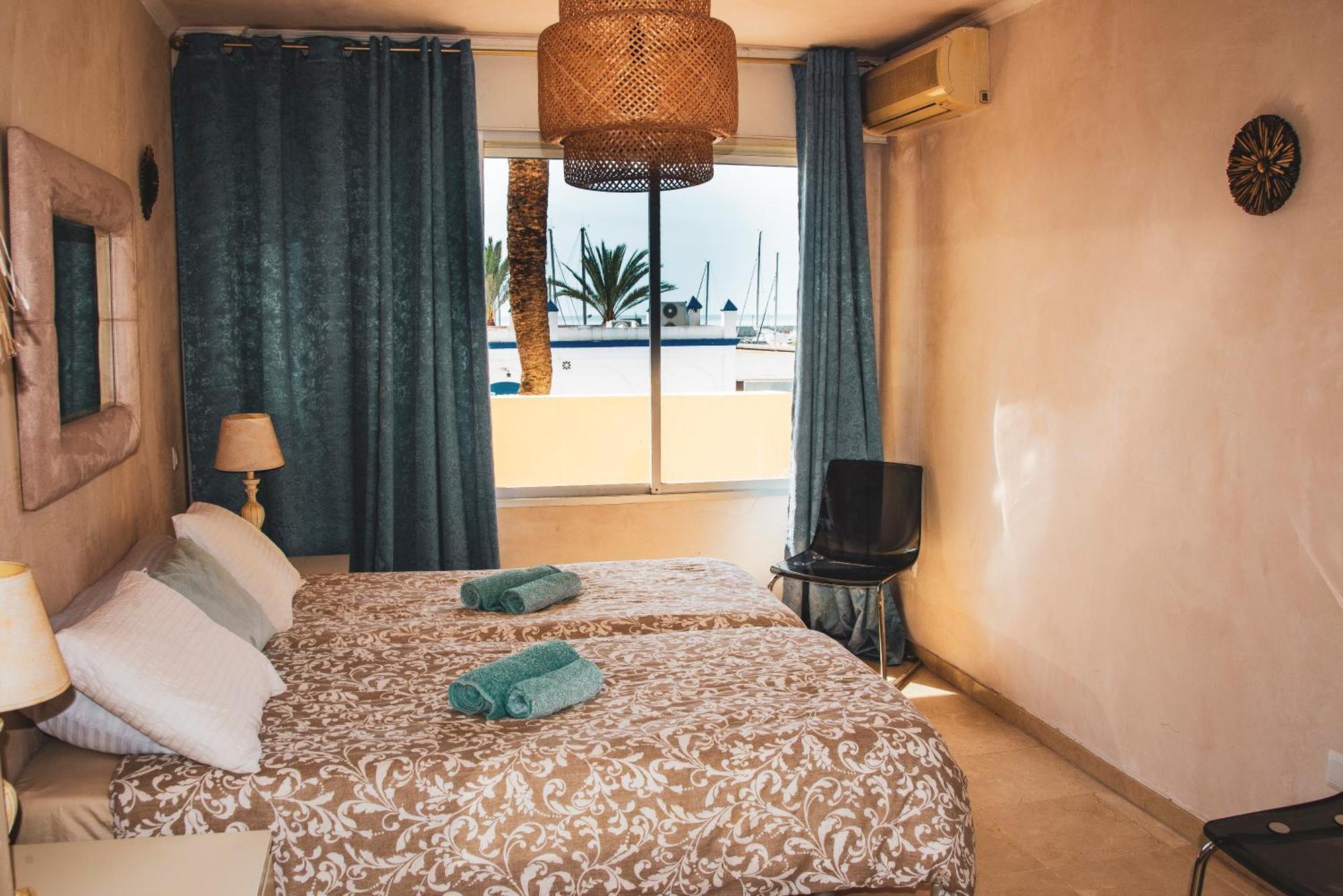 Appartement Palmeras Puerto Paraiso Estepona Buitenkant foto