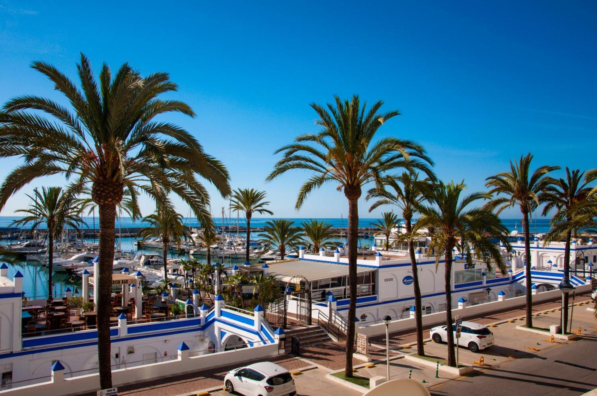 Appartement Palmeras Puerto Paraiso Estepona Buitenkant foto